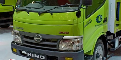 HINO DUTRO 110 SD MOBILE SERVICE